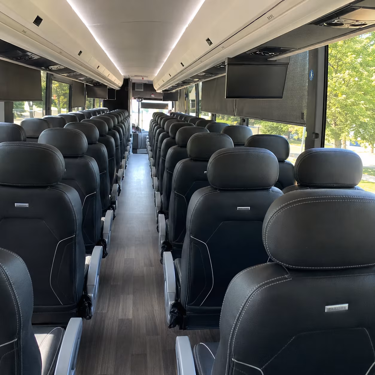 charter bus rentals for corporate groups flying through the central valley