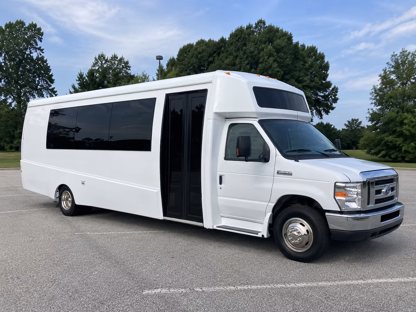 lodi 18 passenger party bus