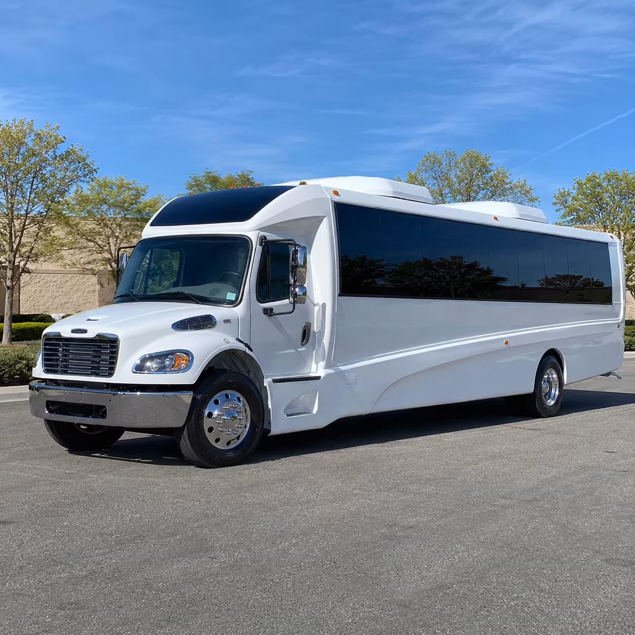 lodi 30 passenger minibus