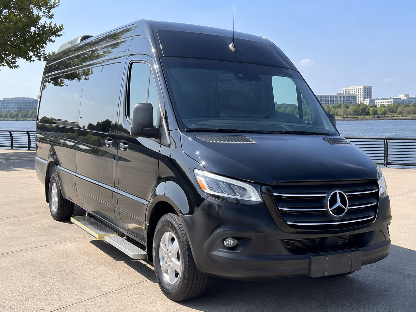 lodi wine tour brewery transportation