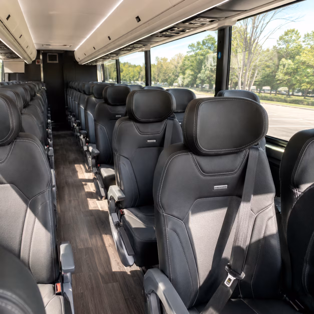 long distance charter bus trips from lodi to los angeles