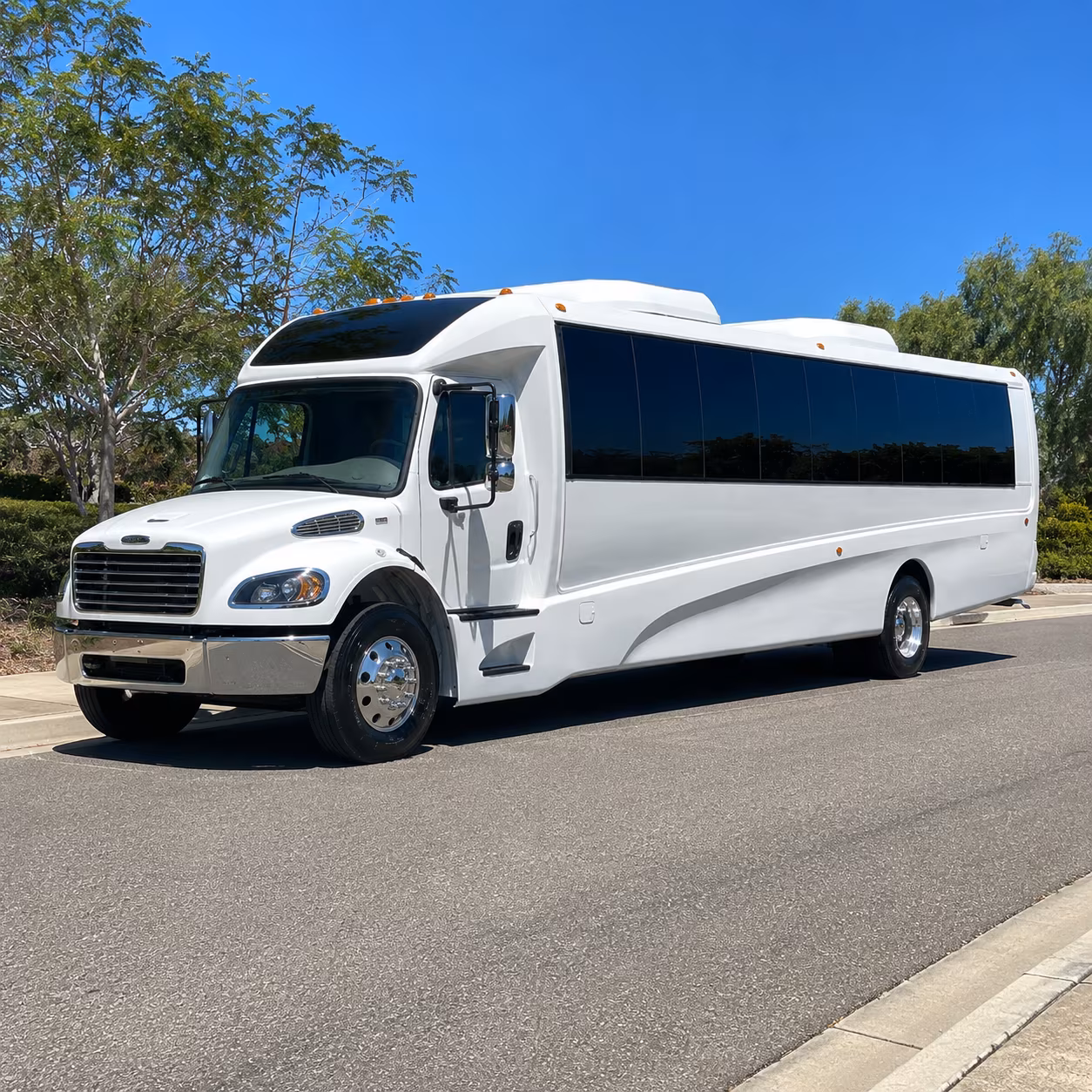 minibus rentals for small group tastings along the lodi wine trail